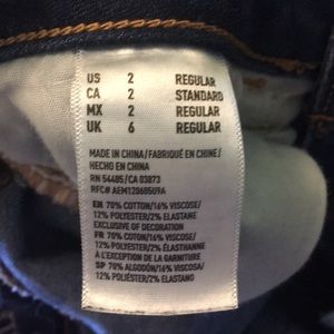 Women’s jeans